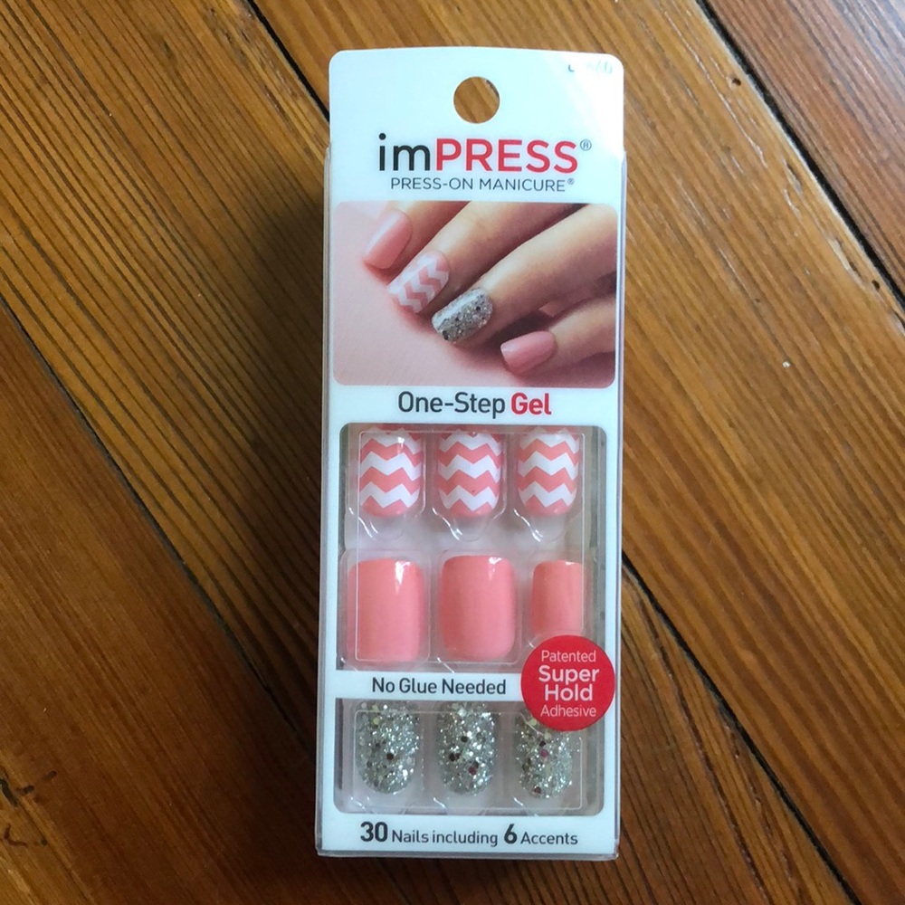 imPRESS Press-on Manicure